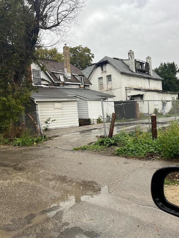 












178 Selkirk Avenue

,
Winnipeg,




Manitoba
R2W2L4

