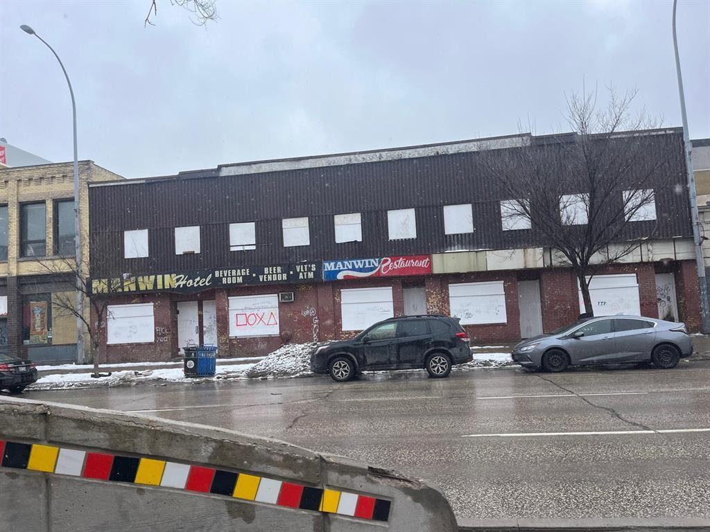 












655 MAIN Street

,
Winnipeg,







Manitoba
R3B1E3


