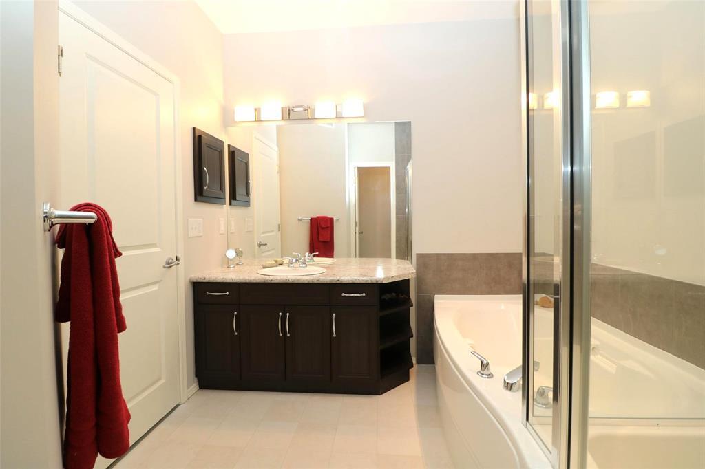 












19 Casselman Crescent

,
MacDonald (town),




Manitoba
R4G0A2

