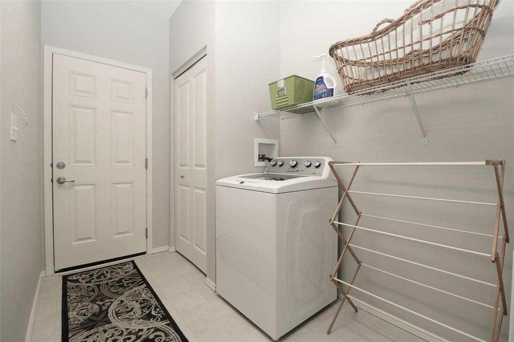












19 Casselman Crescent

,
MacDonald (town),




Manitoba
R4G0A2

