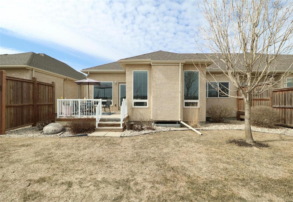 












19 Casselman Crescent

,
MacDonald (town),




Manitoba
R4G0A2


