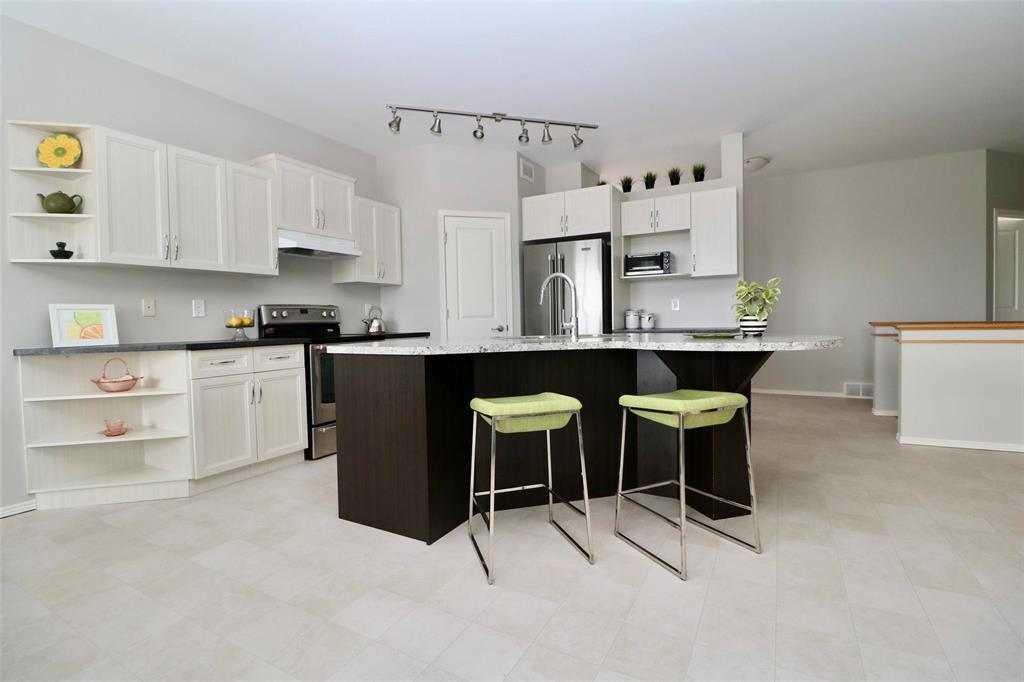 












19 Casselman Crescent

,
MacDonald (town),




Manitoba
R4G0A2

