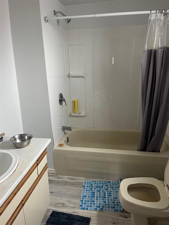 












179 Jarvis Avenue

,
Winnipeg,




Manitoba
R2W3M6

