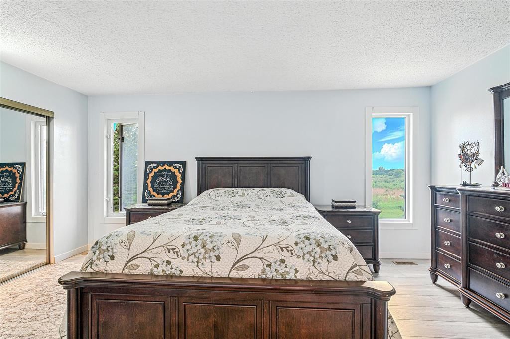 












176 Alex Taylor Drive

,
Winnipeg,




Manitoba
R2C4W8

