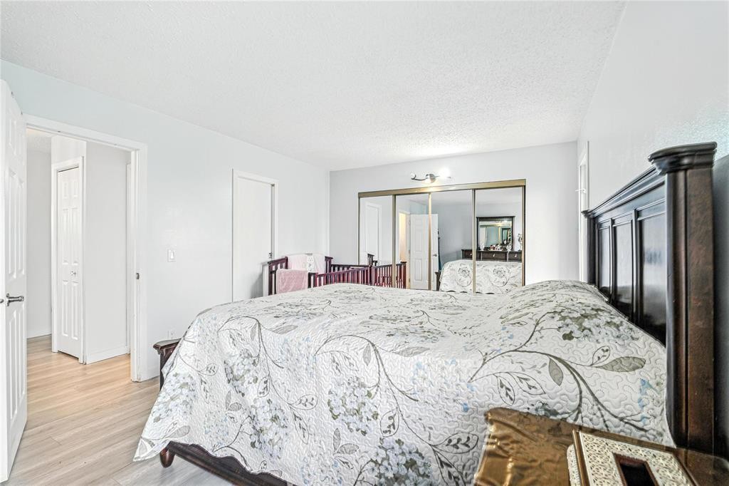 












176 Alex Taylor Drive

,
Winnipeg,




Manitoba
R2C4W8

