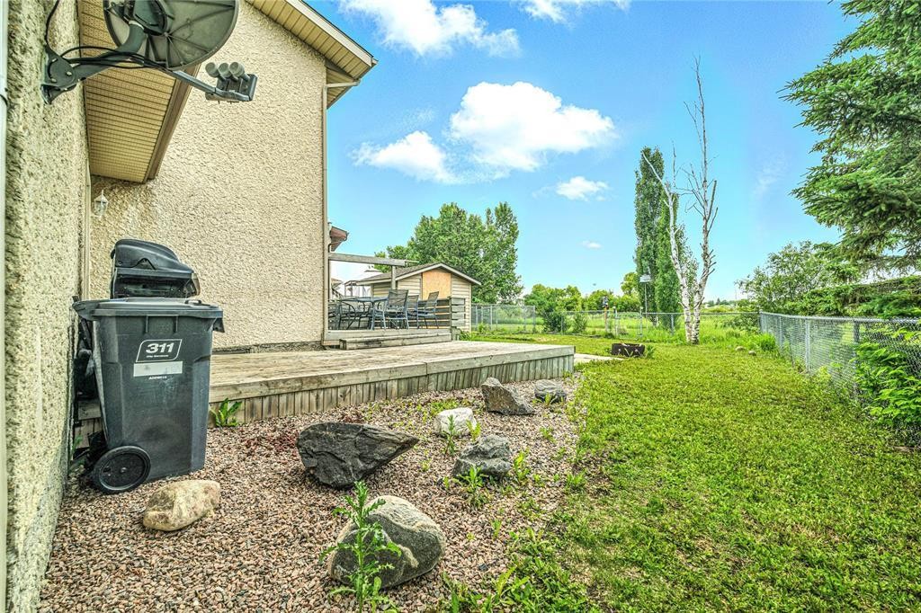 












176 Alex Taylor Drive

,
Winnipeg,




Manitoba
R2C4W8

