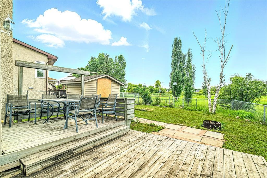 












176 Alex Taylor Drive

,
Winnipeg,




Manitoba
R2C4W8

