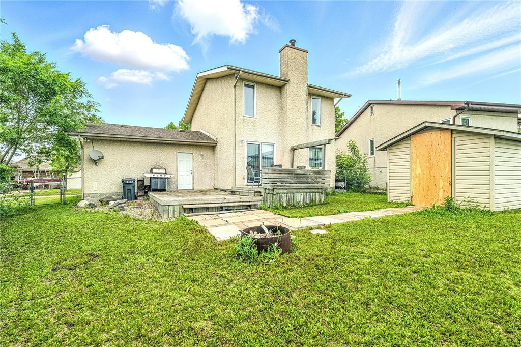 












176 Alex Taylor Drive

,
Winnipeg,




Manitoba
R2C4W8

