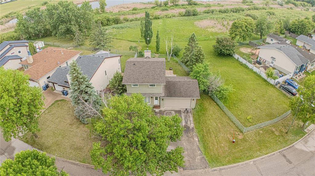 












176 Alex Taylor Drive

,
Winnipeg,




Manitoba
R2C4W8

