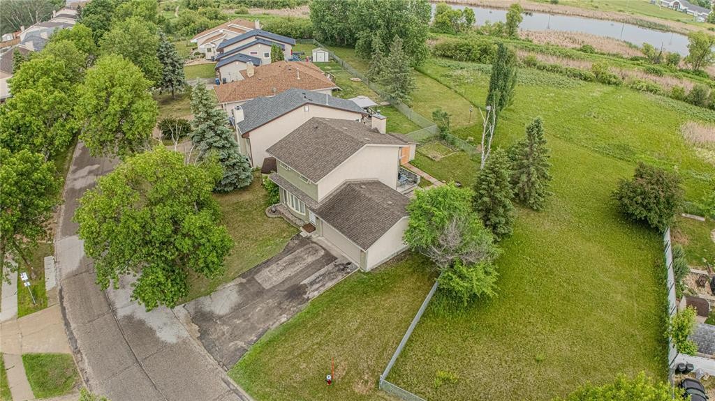 












176 Alex Taylor Drive

,
Winnipeg,




Manitoba
R2C4W8

