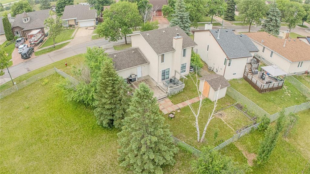 












176 Alex Taylor Drive

,
Winnipeg,




Manitoba
R2C4W8

