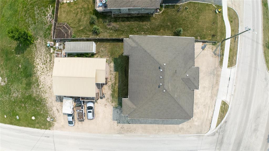 












1343 DAWSON Road

,
Lorette,




Manitoba
R5K0S3

