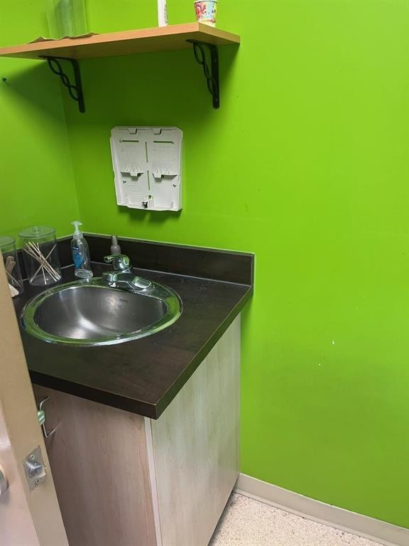 












968 Main Street

,
Winnipeg,




Manitoba
R3B1E4

