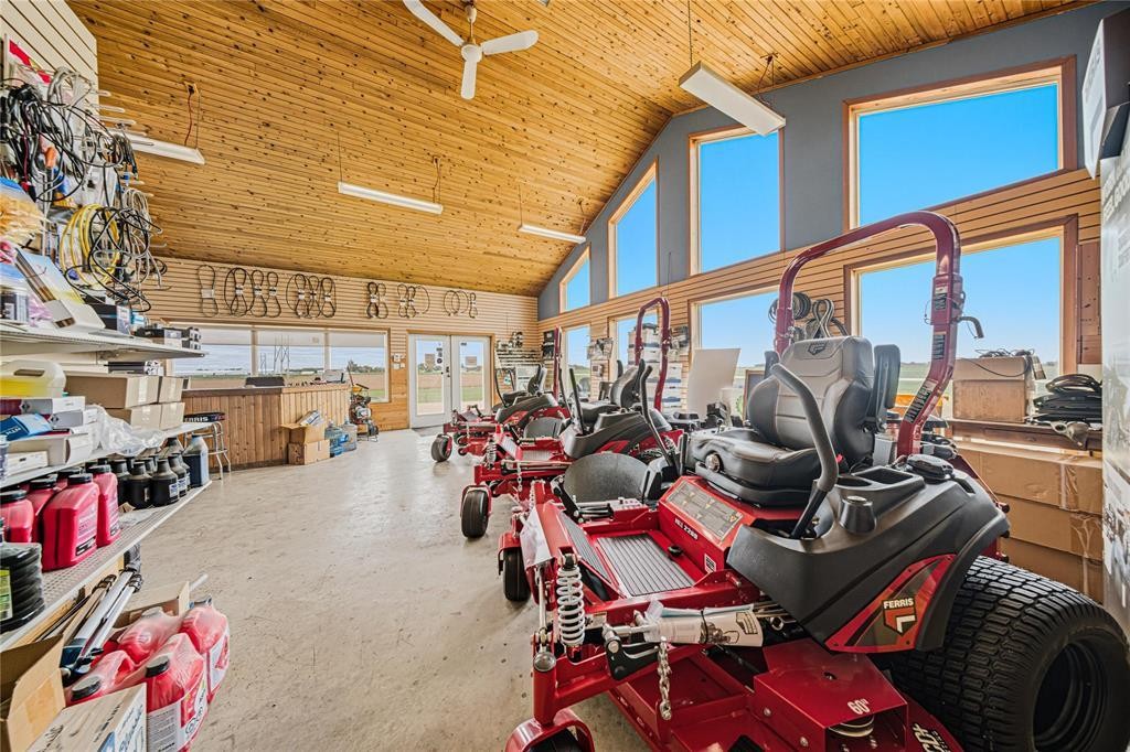 












40041 PR 332 Corner

,
Brunkild,




Manitoba
R0G0E0

