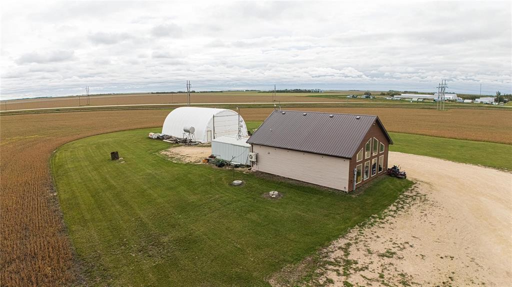












40041 PR 332 Corner

,
Brunkild,




Manitoba
R0G0E0

