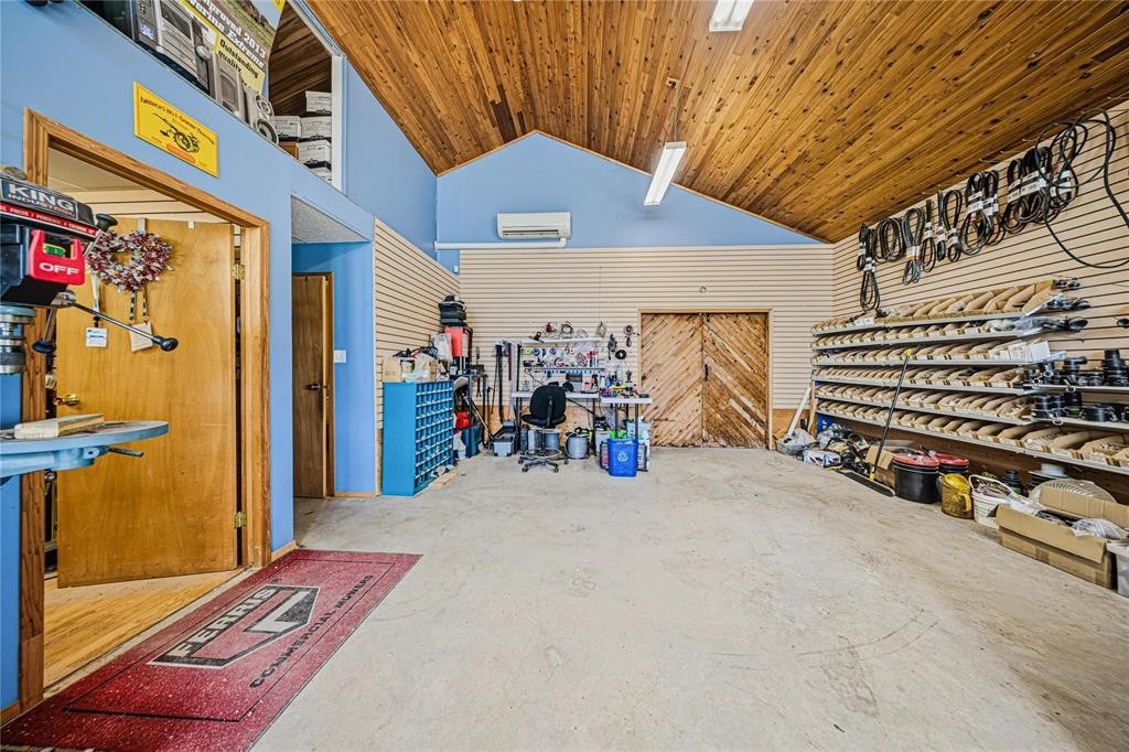 












40041 PR 332 Corner

,
Brunkild,




Manitoba
R0G0E0

