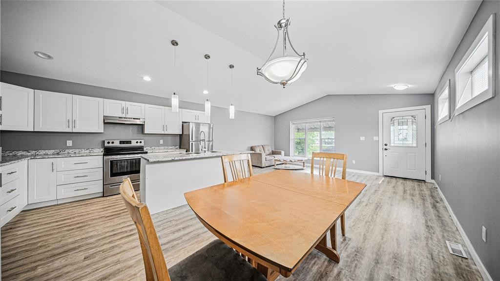 












1262 Plessis Road

,
Winnipeg,




Manitoba
R2C2Y2

