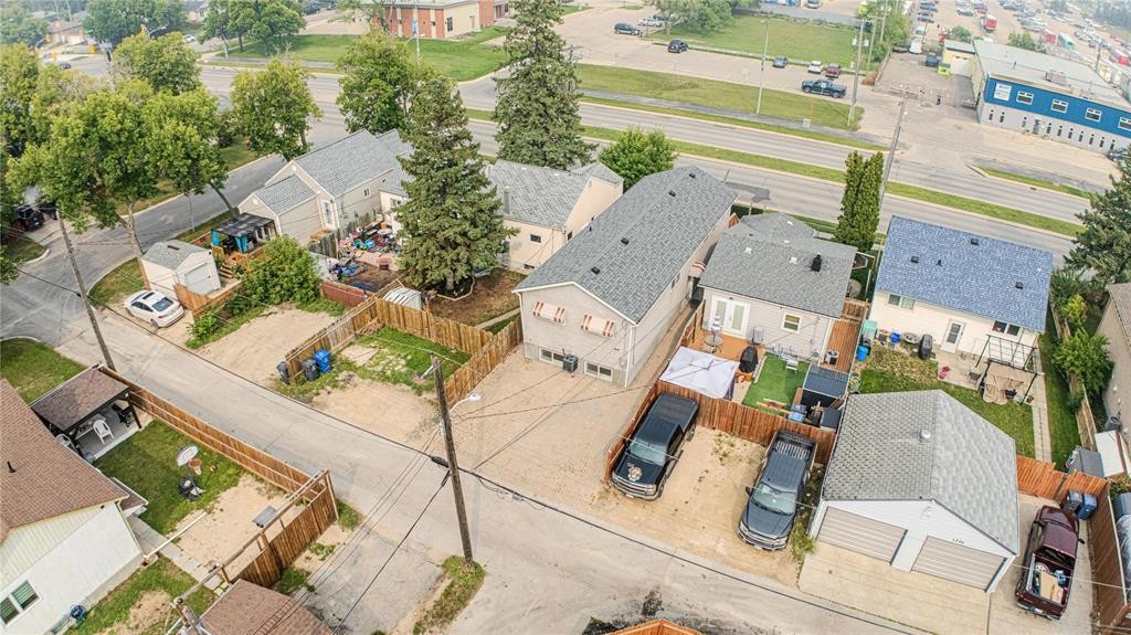 












1262 Plessis Road

,
Winnipeg,




Manitoba
R2C2Y2


