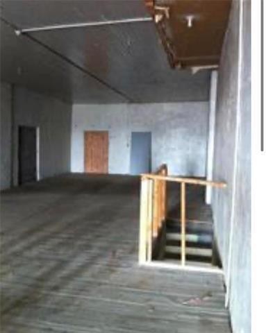 












246 Princess Street

,
Winnipeg,




Manitoba
R3B1M2

