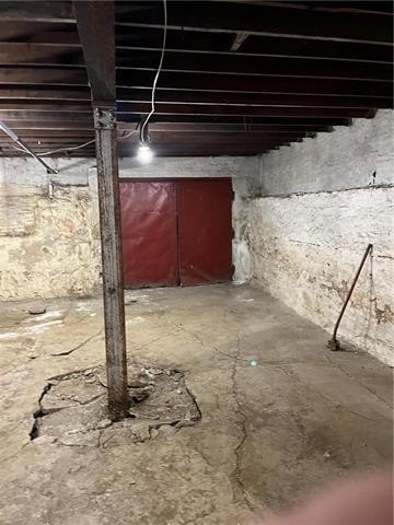 












246 Princess Street

,
Winnipeg,




Manitoba
R3B1M2

