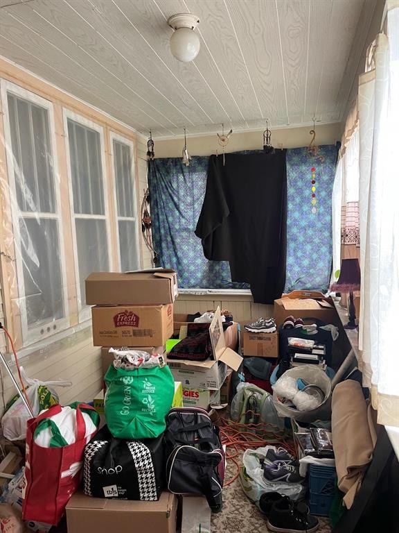 












366 Salter Street

,
Winnipeg,




Manitoba
R2W4L4

