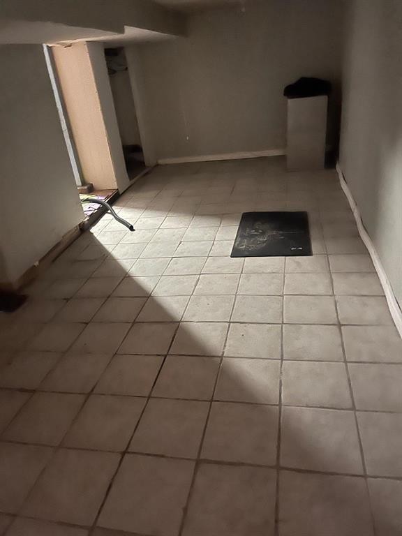 












529 Beverley Street

,
Winnipeg,




Manitoba
R2W0X9

