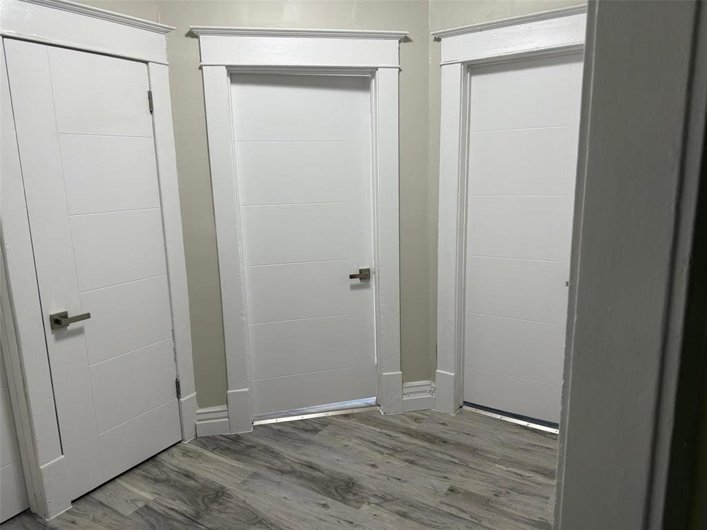 












556 College Avenue

,
Winnipeg,




Manitoba
R2W1M9

