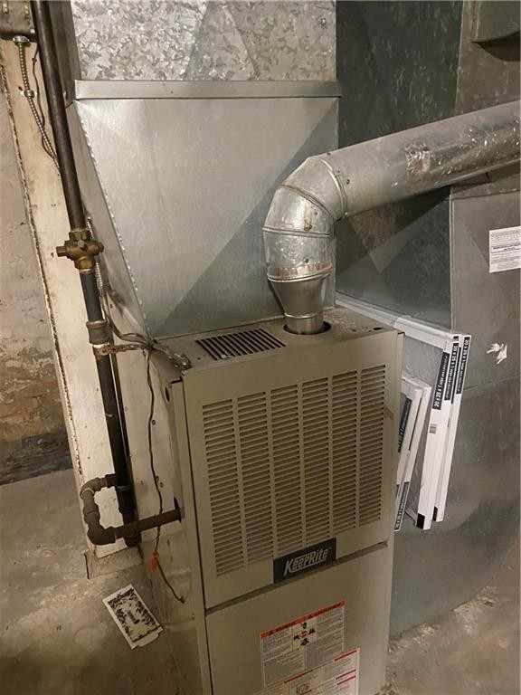 












227 Austin Street

,
Winnipeg,




Manitoba
R2W1X4

