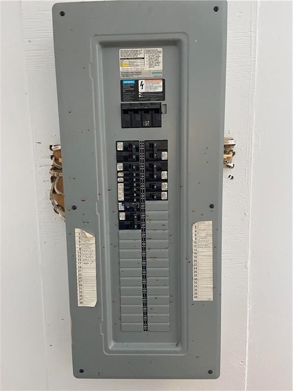 












227 Austin Street

,
Winnipeg,




Manitoba
R2W1X4

