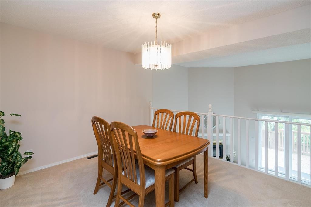 












7 175 Hamilton Avenue

,
Winnipeg,




Manitoba
R2Y2L1

