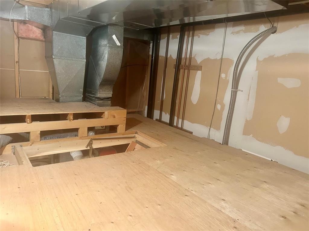 












7 175 Hamilton Avenue

,
Winnipeg,




Manitoba
R2Y2L1

