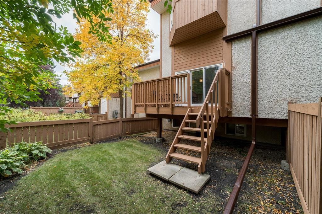 












7 175 Hamilton Avenue

,
Winnipeg,




Manitoba
R2Y2L1

