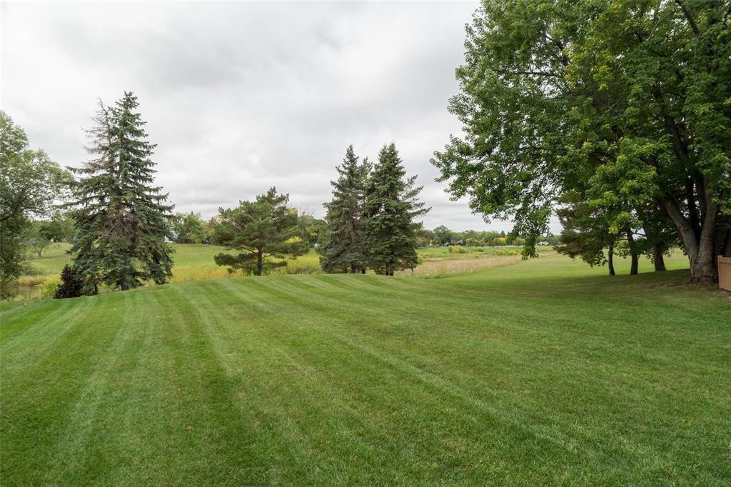 












7 175 Hamilton Avenue

,
Winnipeg,




Manitoba
R2Y2L1

