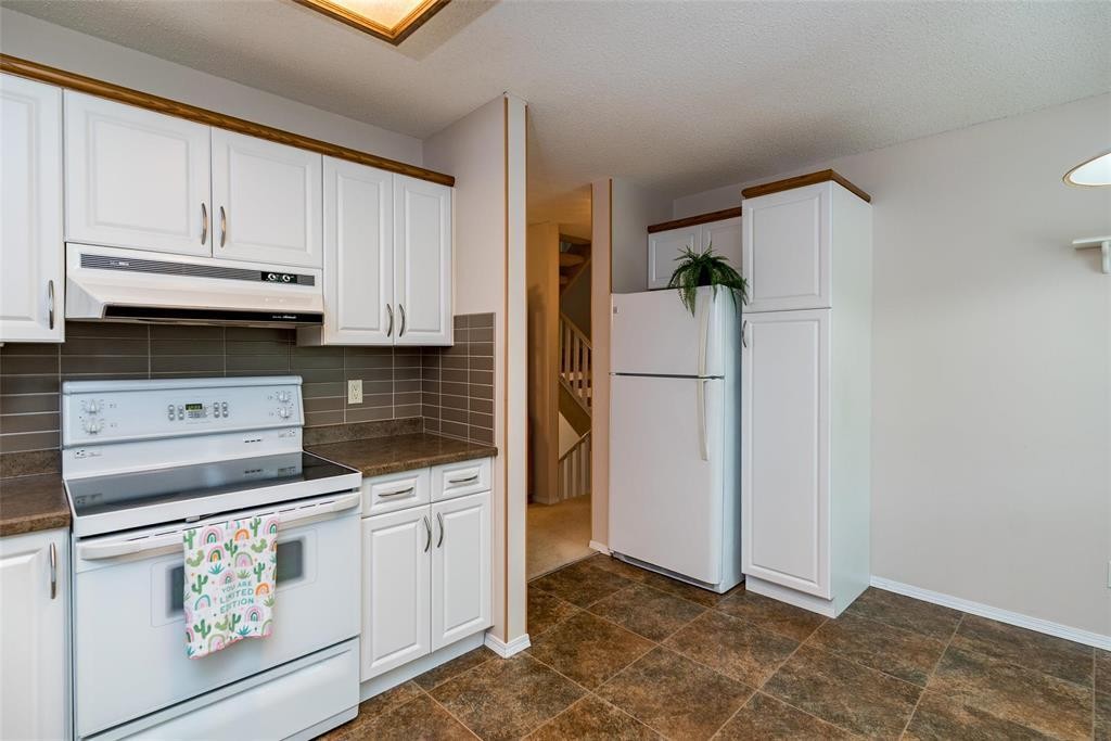 












7 175 Hamilton Avenue

,
Winnipeg,




Manitoba
R2Y2L1

