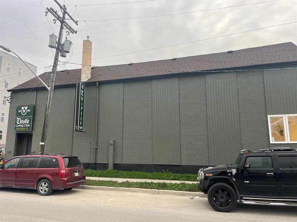 












280 Burnell Street

,
Winnipeg,




Manitoba
R3E2H6

