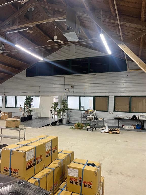 












280 Burnell Street

,
Winnipeg,




Manitoba
R3E2H6

