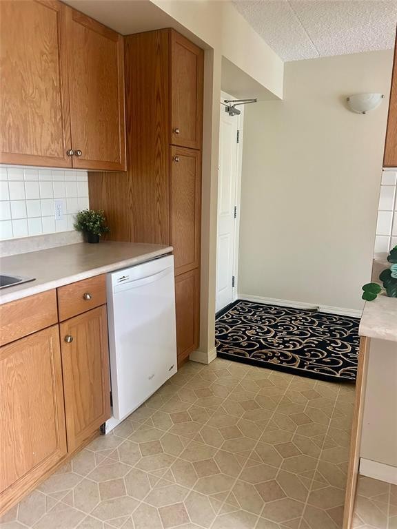 












206 495 lindenwood Drive E

,
Winnipeg,




Manitoba
R3P2P3

