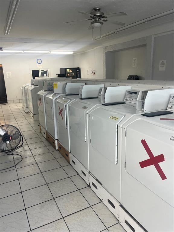 












255 Henderson Highway

,
Winnipeg,




Manitoba
R2L1M3

