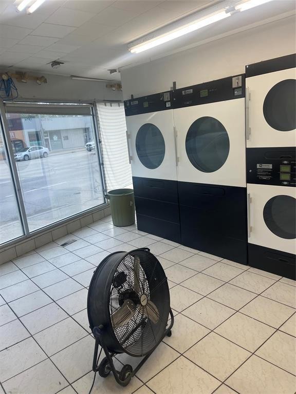 












255 Henderson Highway

,
Winnipeg,




Manitoba
R2L1M3

