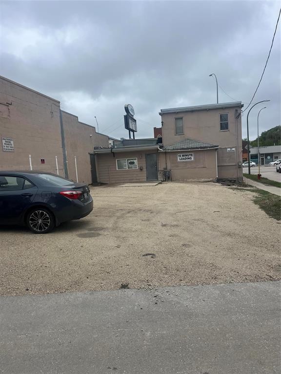 












255 Henderson Highway

,
Winnipeg,




Manitoba
R2L1M3


