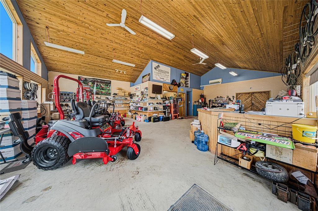 












40041 PR 332 Corner

,
Brunkild,




Manitoba
R0G0E0

