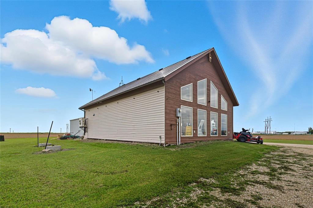












40041 PR 332 Corner

,
Brunkild,




Manitoba
R0G0E0

