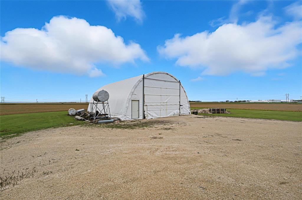 












40041 PR 332 Corner

,
Brunkild,




Manitoba
R0G0E0


