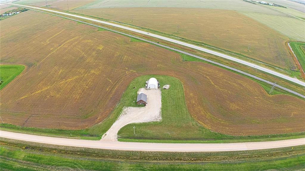 












40041 PR 332 Corner

,
Brunkild,




Manitoba
R0G0E0

