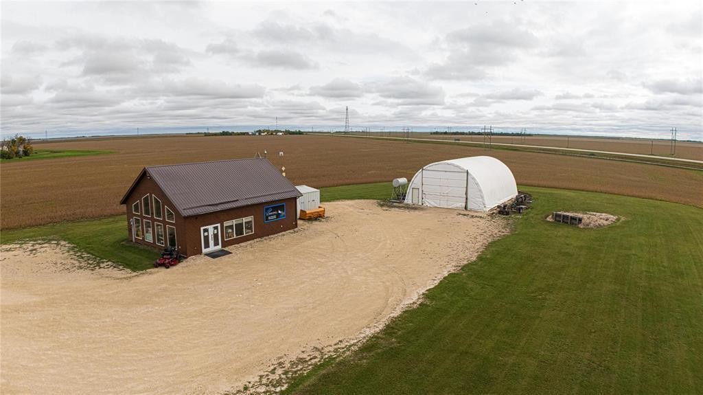 












40041 PR 332 Corner

,
Brunkild,




Manitoba
R0G0E0

