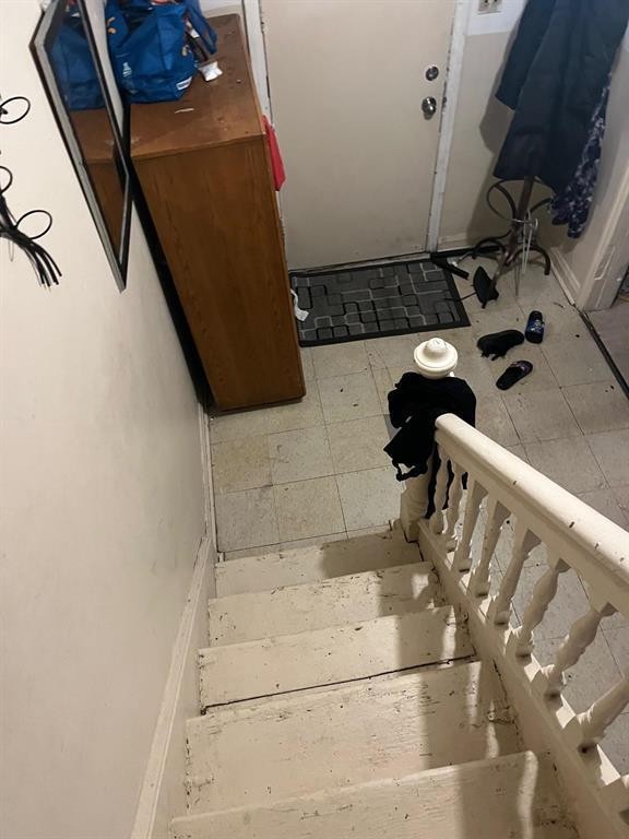 












352 Maryland Street

,
Winnipeg,




Manitoba
R3G1L9

