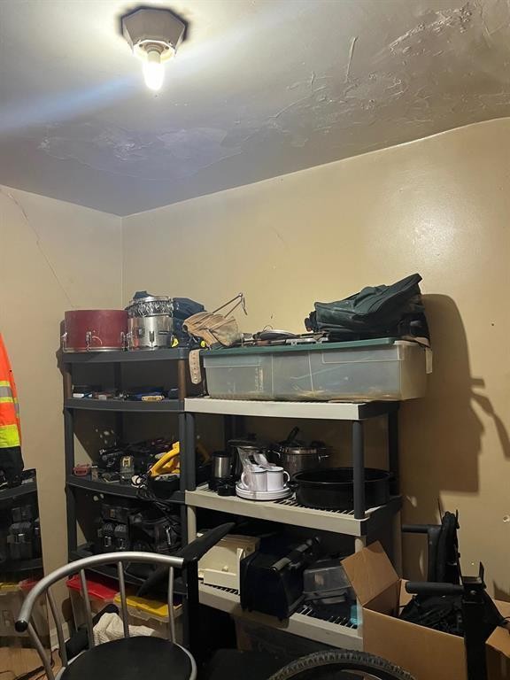 












352 Maryland Street

,
Winnipeg,




Manitoba
R3G1L9

