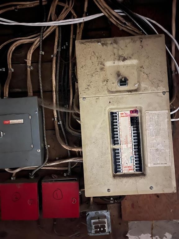 












352 Maryland Street

,
Winnipeg,




Manitoba
R3G1L9

