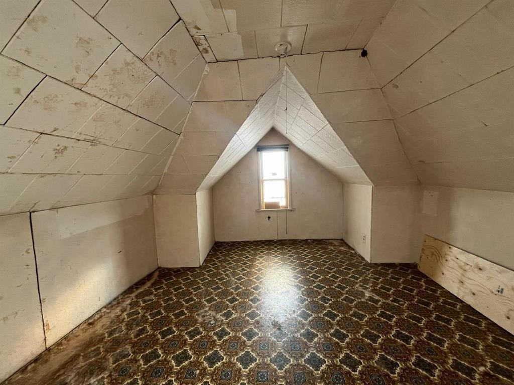 












441 Boyd Avenue

,
Winnipeg,




Manitoba
R3G1T9

