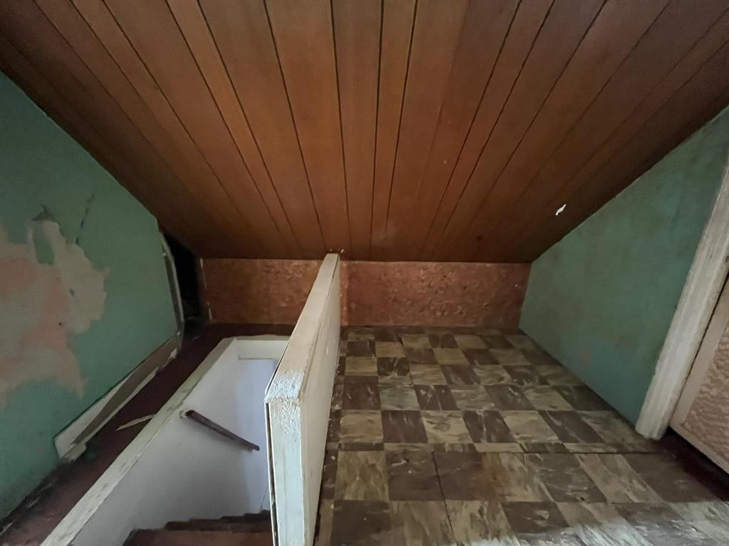 












441 Boyd Avenue

,
Winnipeg,




Manitoba
R3G1T9

